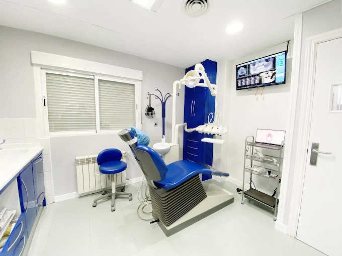 Foto de portada Clínica Dental Dentín