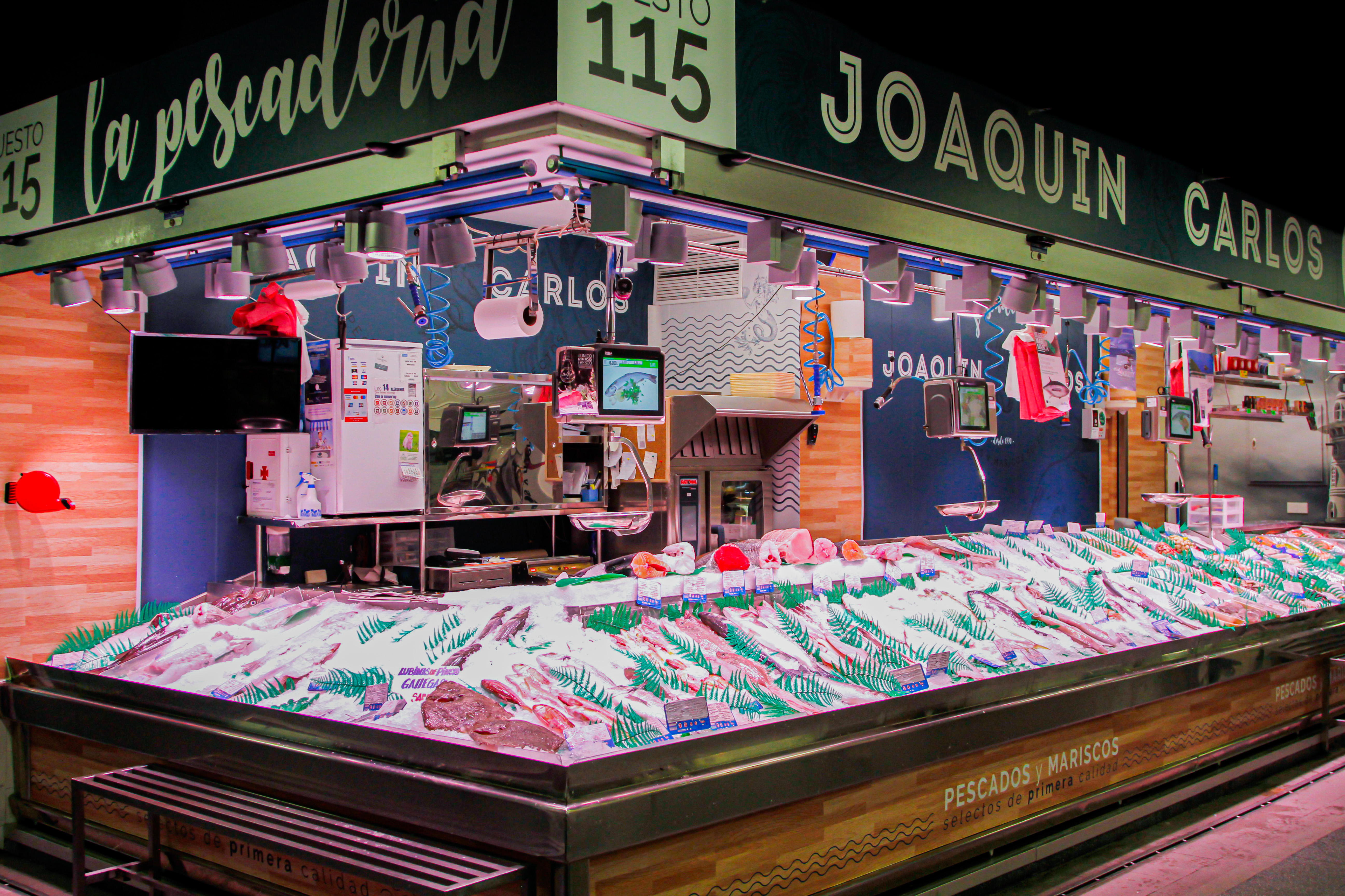 Thumbnail Joaquin and Carlos Fish Market