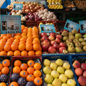 Mercadillo de Rafael Finat, puesto 10: Frutas y verduras