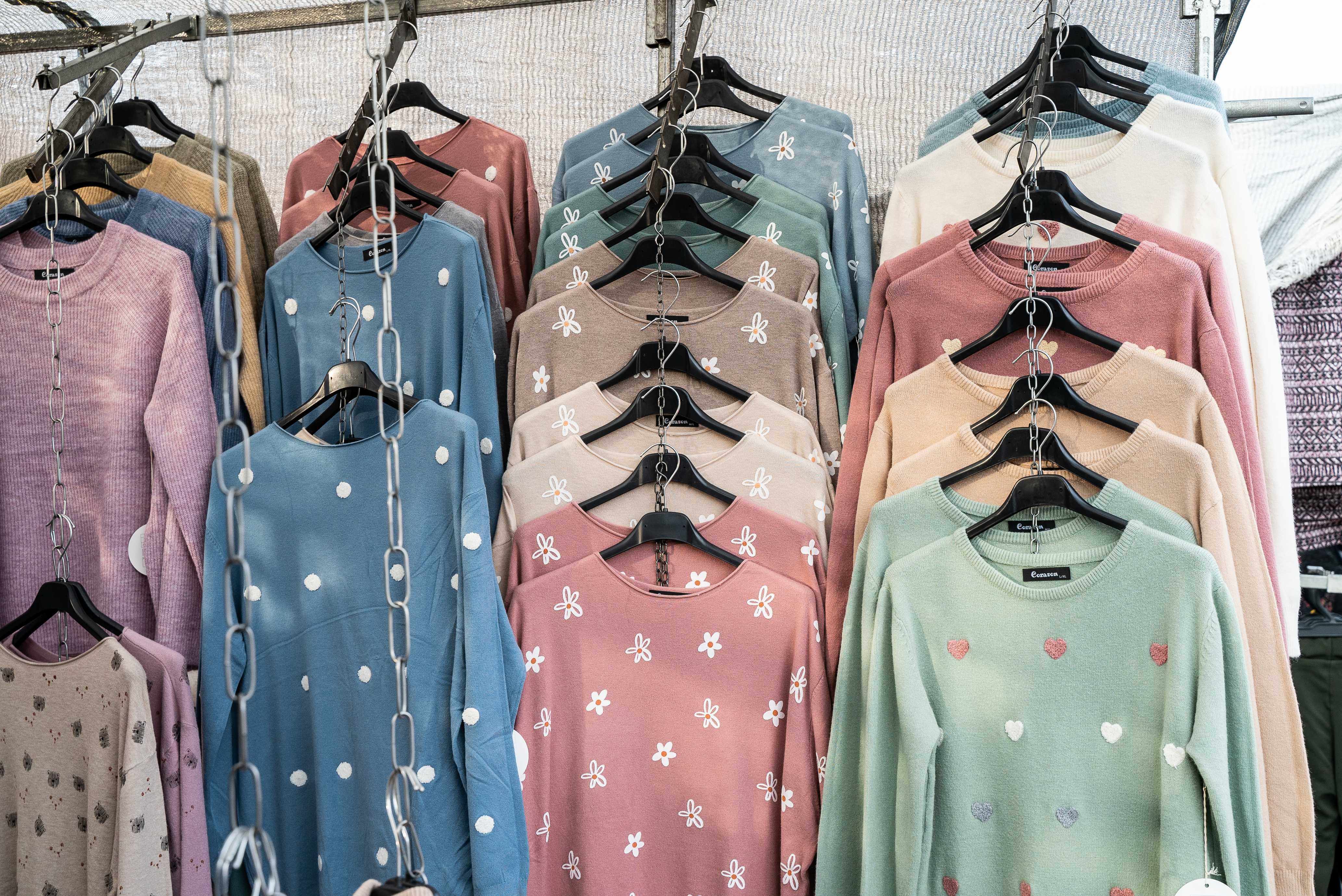 Photo de couverture Marché Rafael Finat, position 26 : Textile