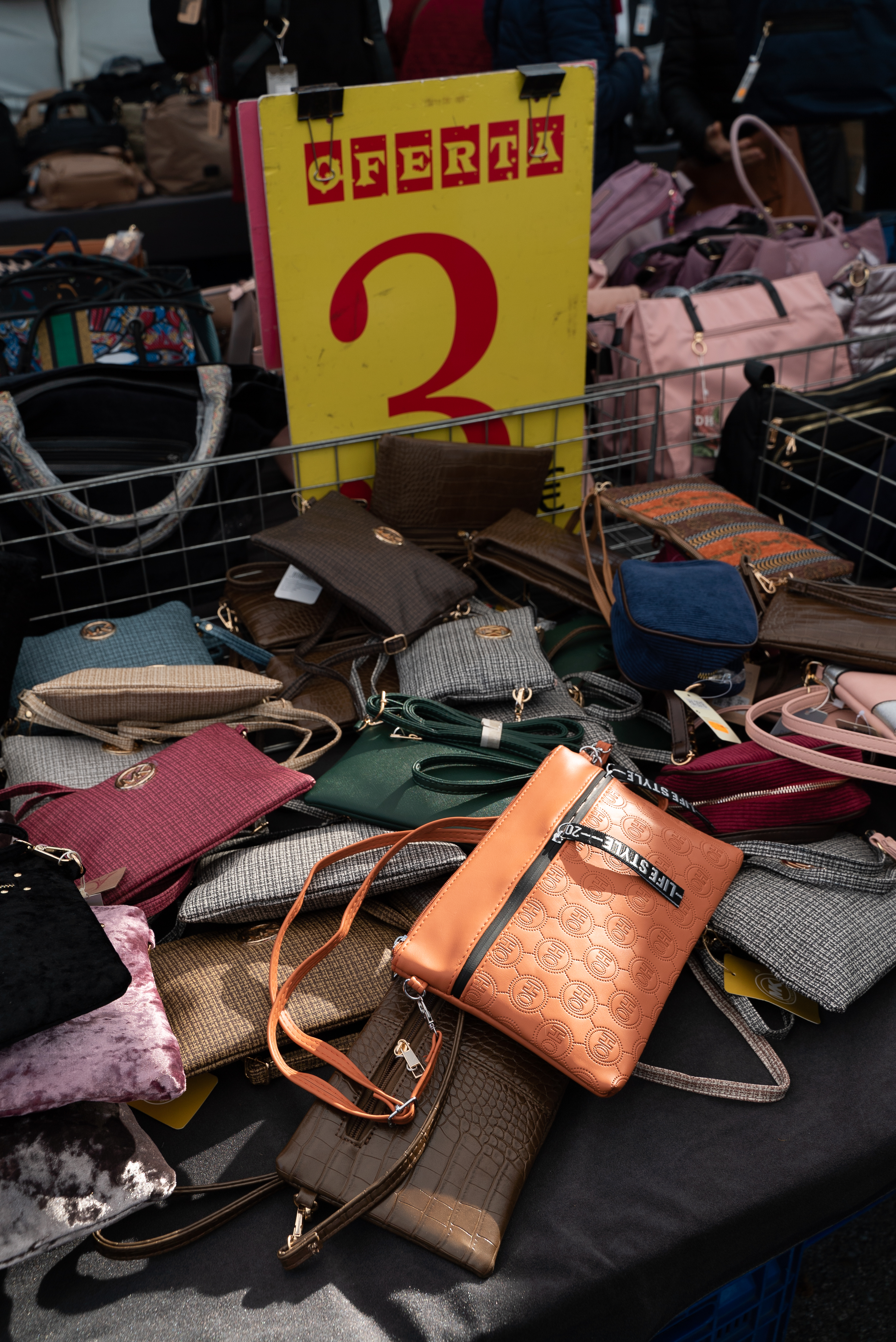 Foto de portada Mercadillo de Rafael Finat, puesto 65: Complementos