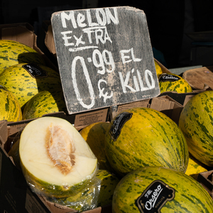 Mercadillo Vía Lusitana, puesto 7: Frutería