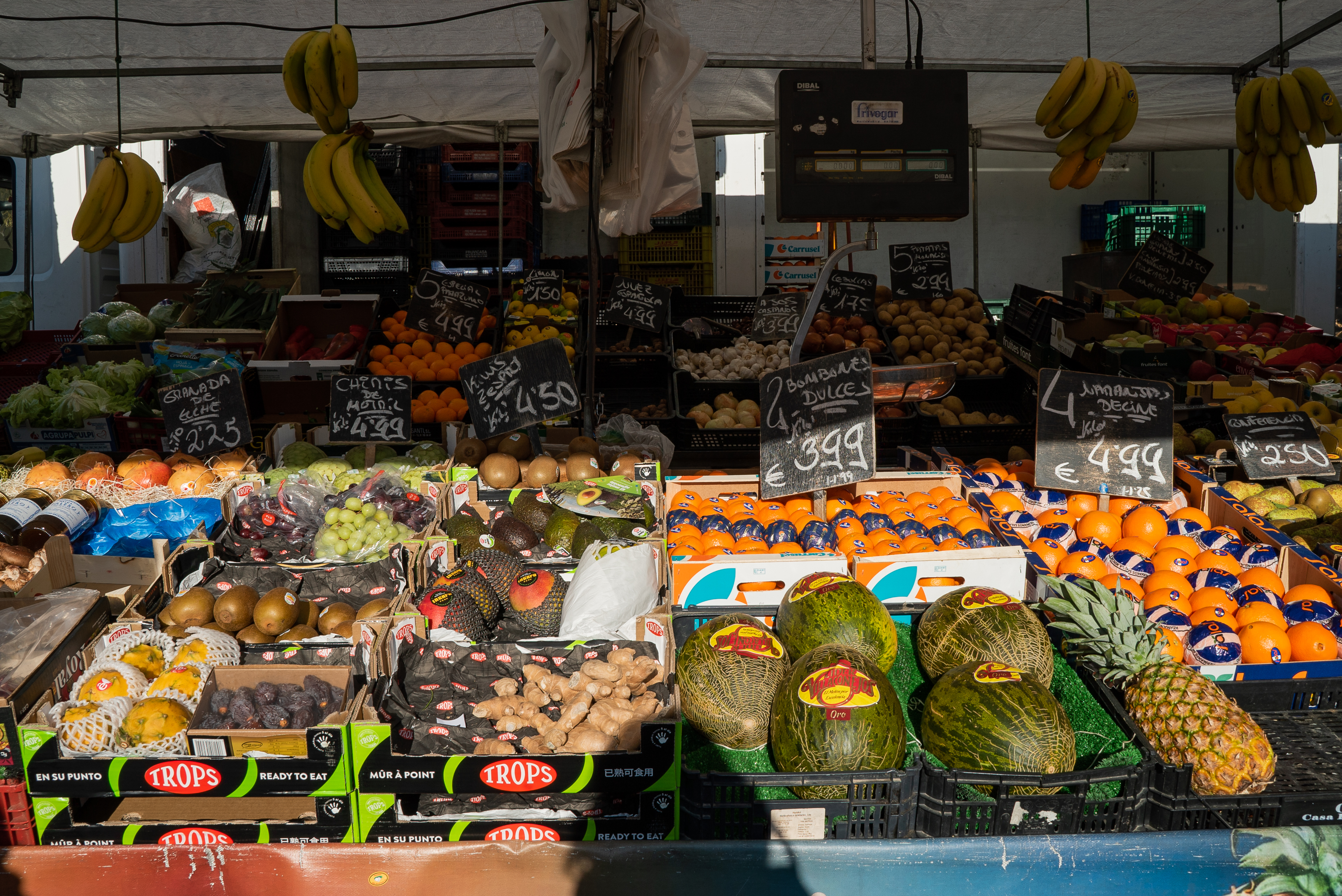 Foto de capa Mercado Via Lusitana, posição 31: Zambrano Fruit Shop