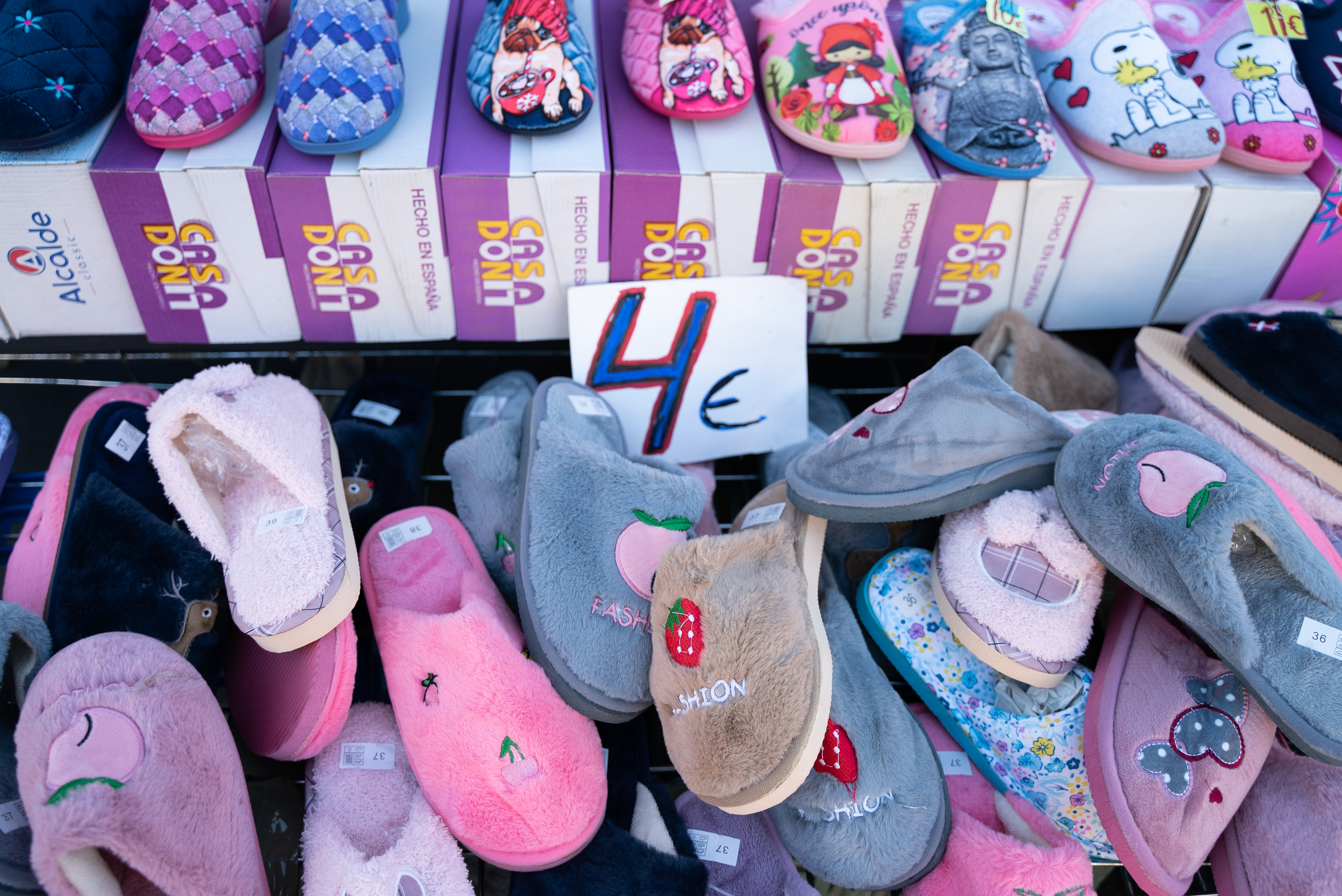 Foto de portada Mercadillo Vía Lusitana, puesto 140: Calzado