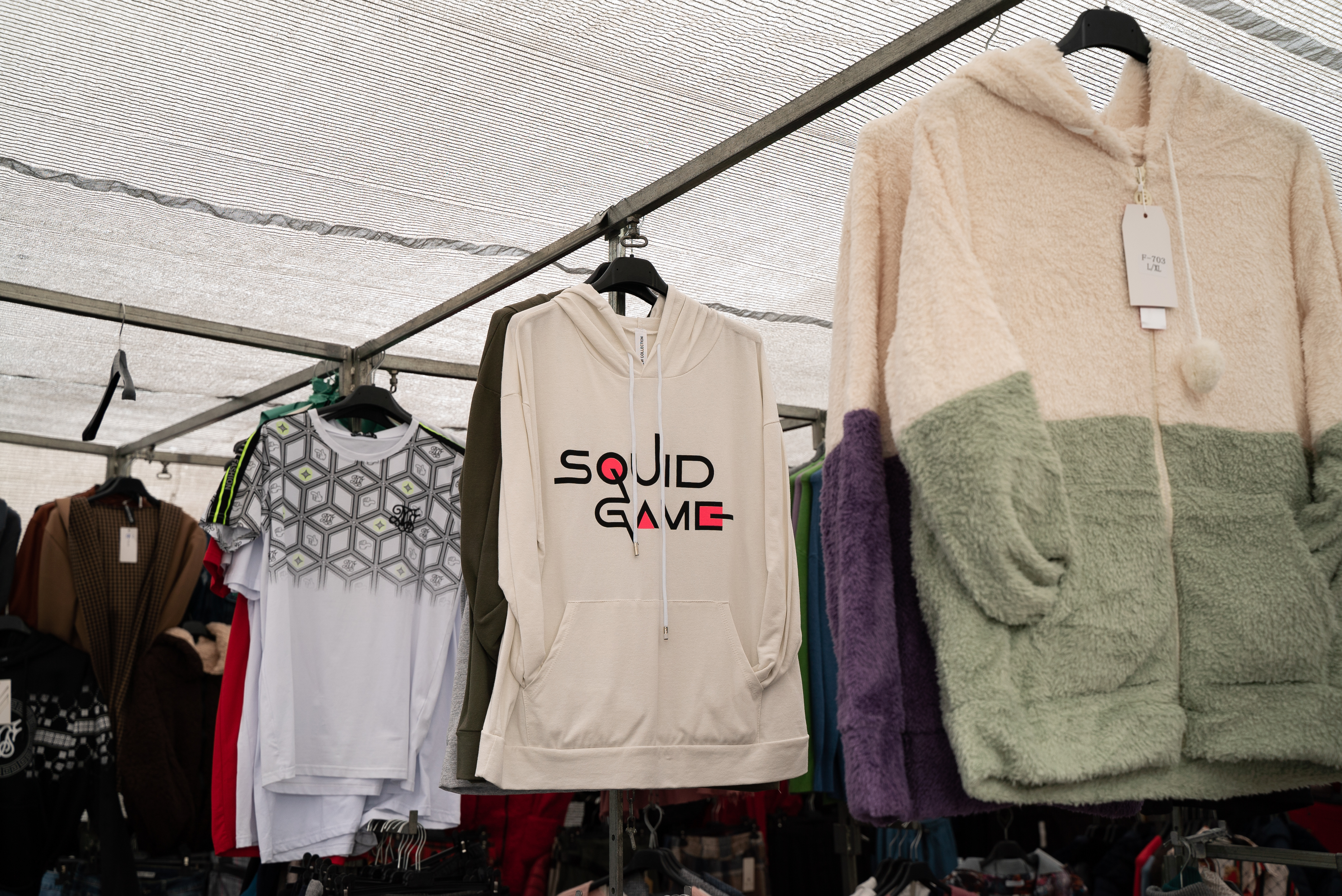 Foto de portada Mercadillo de Vicálvaro, Puesto 23: textil moda