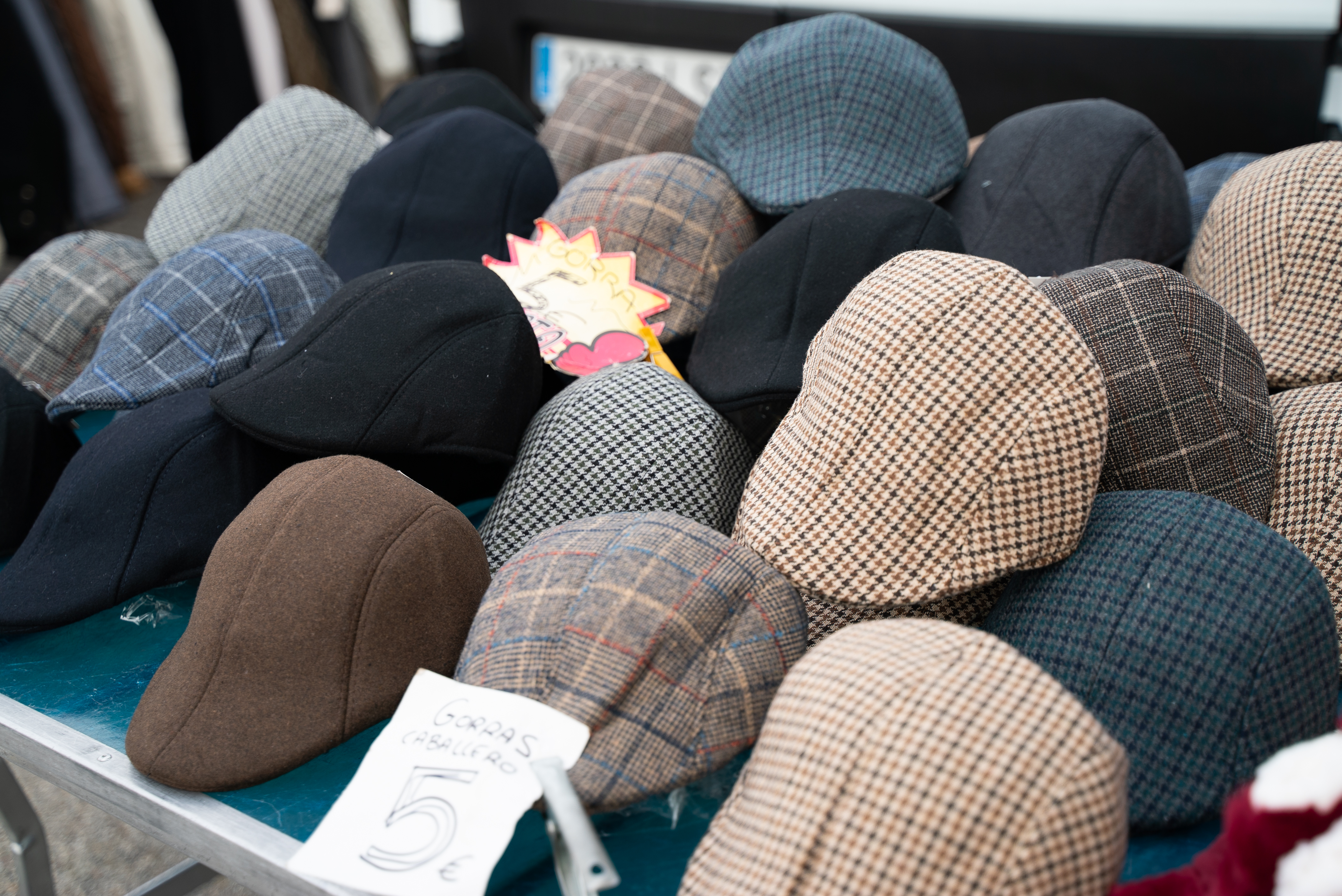 Titelbild Vicálvaro Markt, Post 27: Accessoires und Dessous