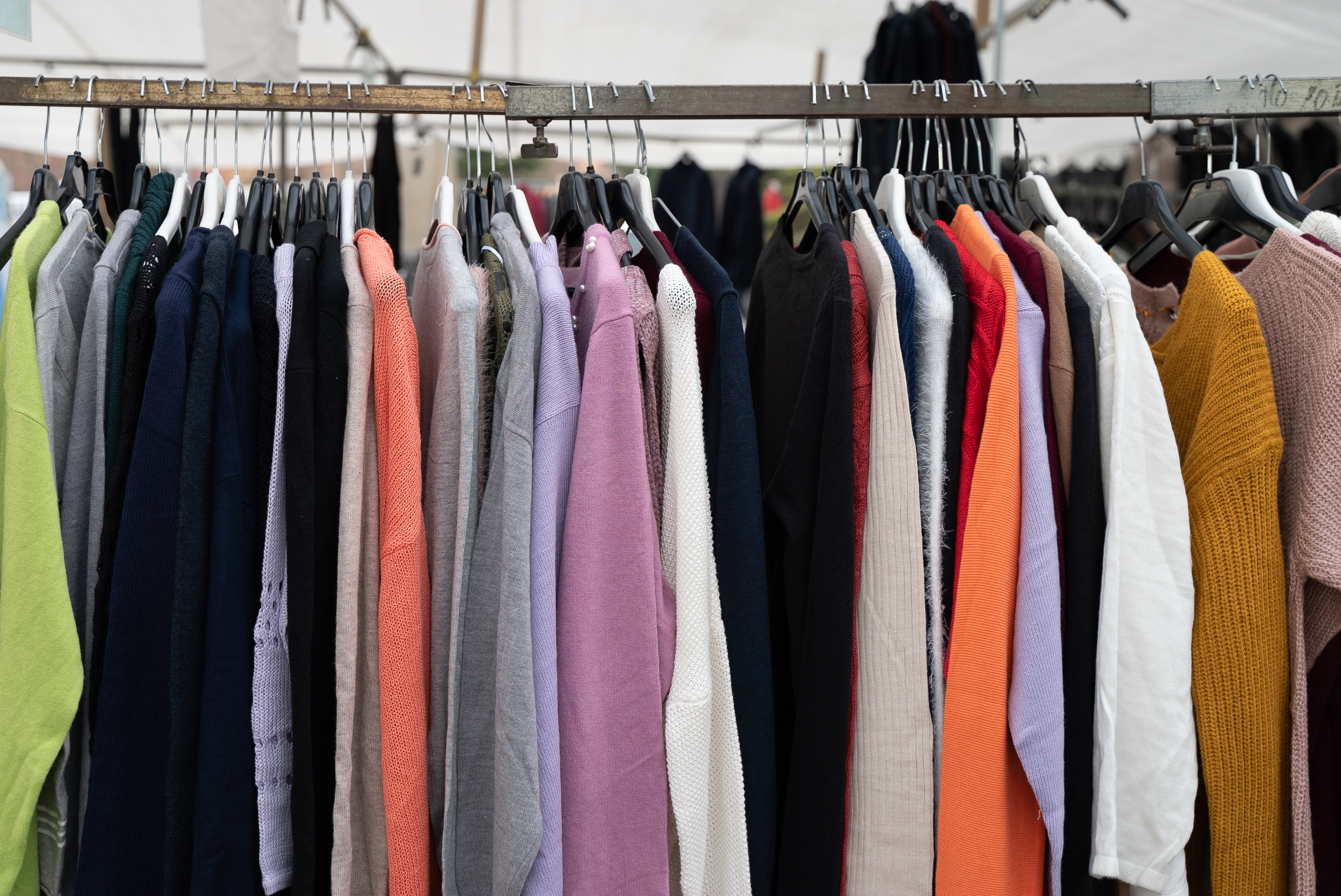 Foto de portada Mercadillo de Vicálvaro, Puesto 77: TEXTIL