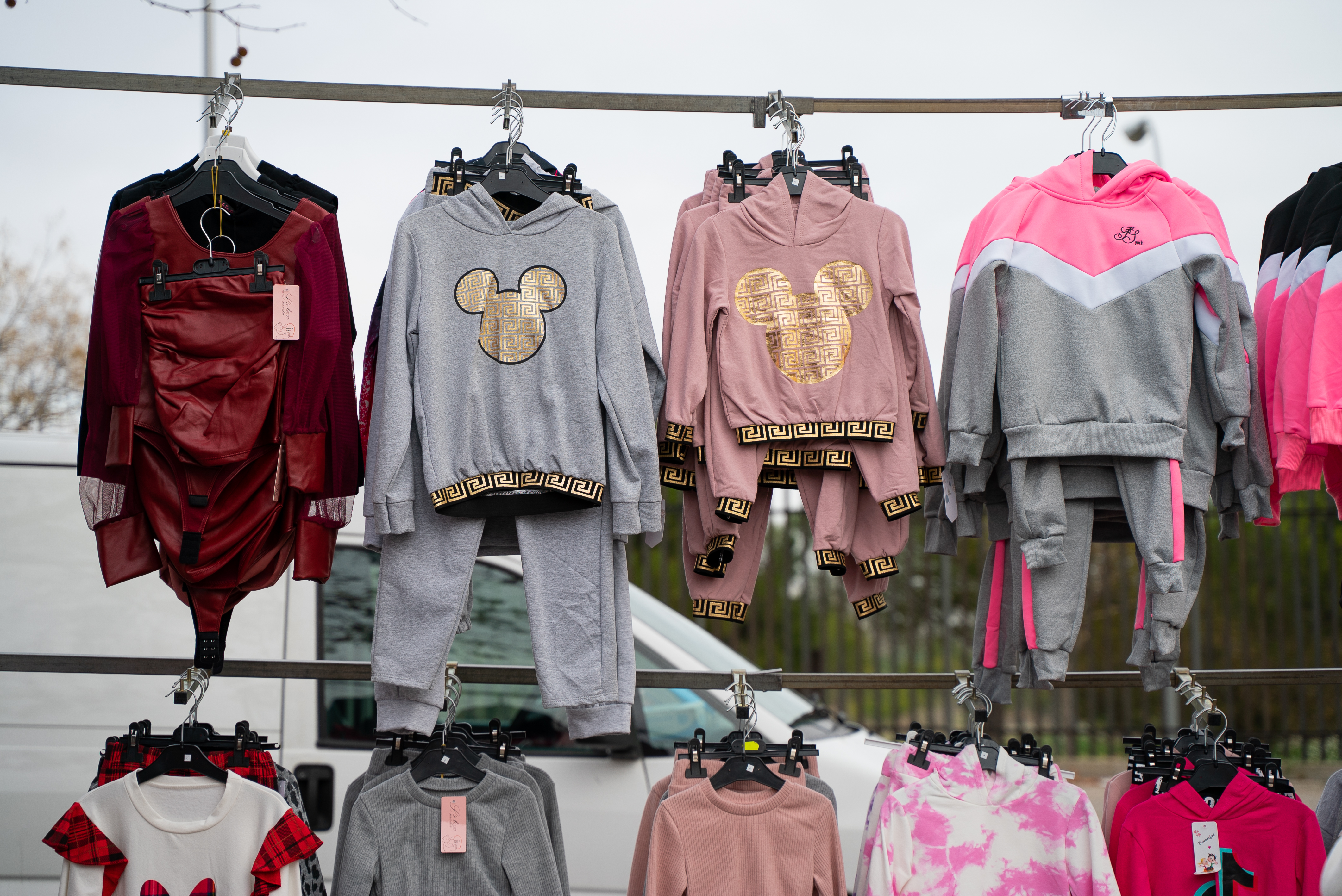 Titelbild Vicálvaro Markt, Post 79 Textil