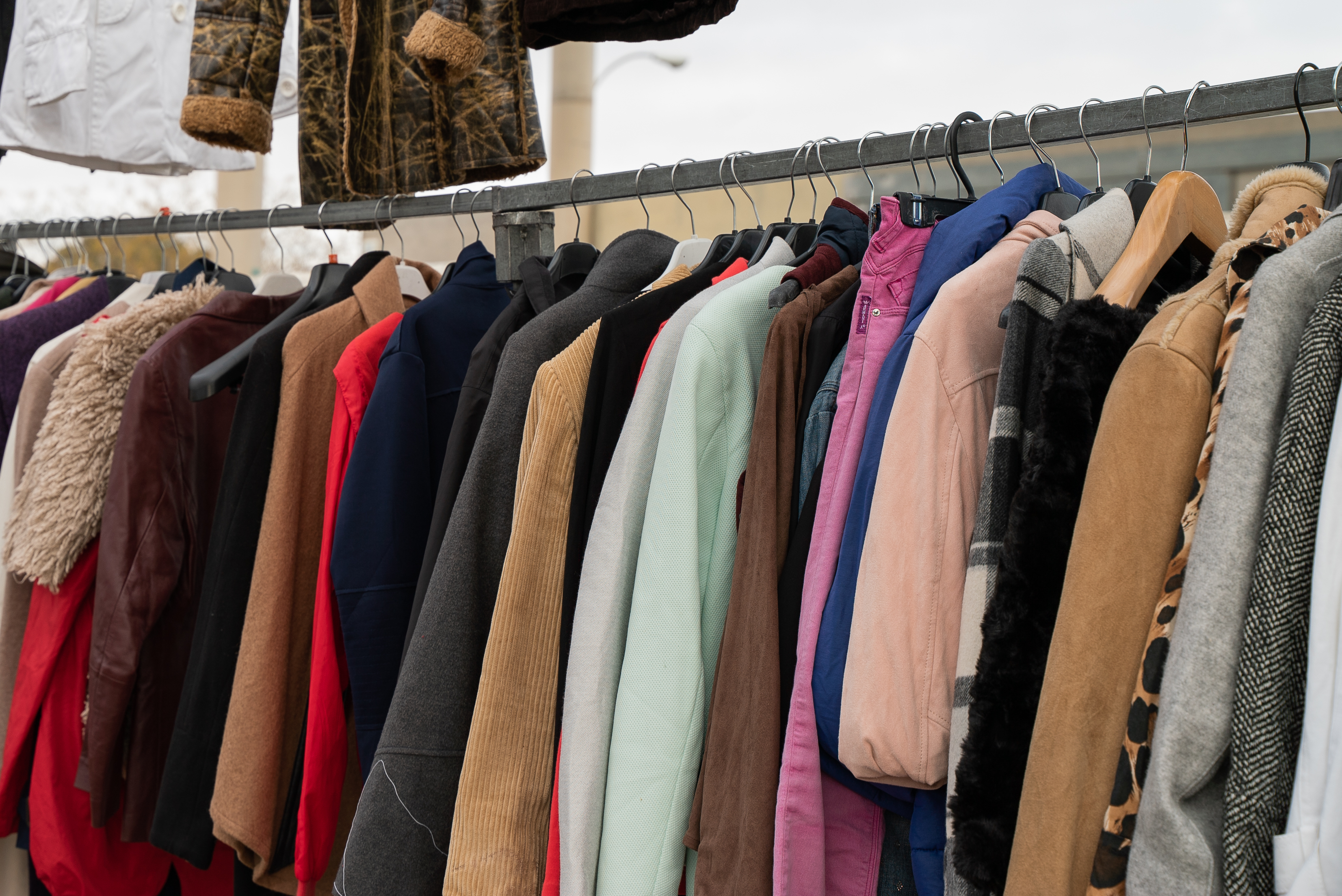 Titelbild Vicálvaro Markt, Post 89: Modetextilien
