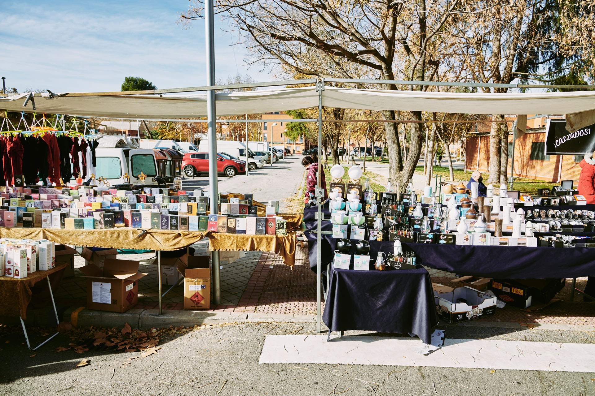 Foto de portada Puesto Mercado de Orcasur: Perfumería Muñoz