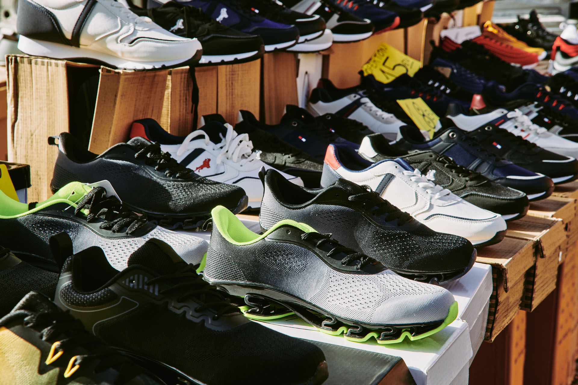 Titelbild Orcasur-Marktstand: Salazar-Schuhe