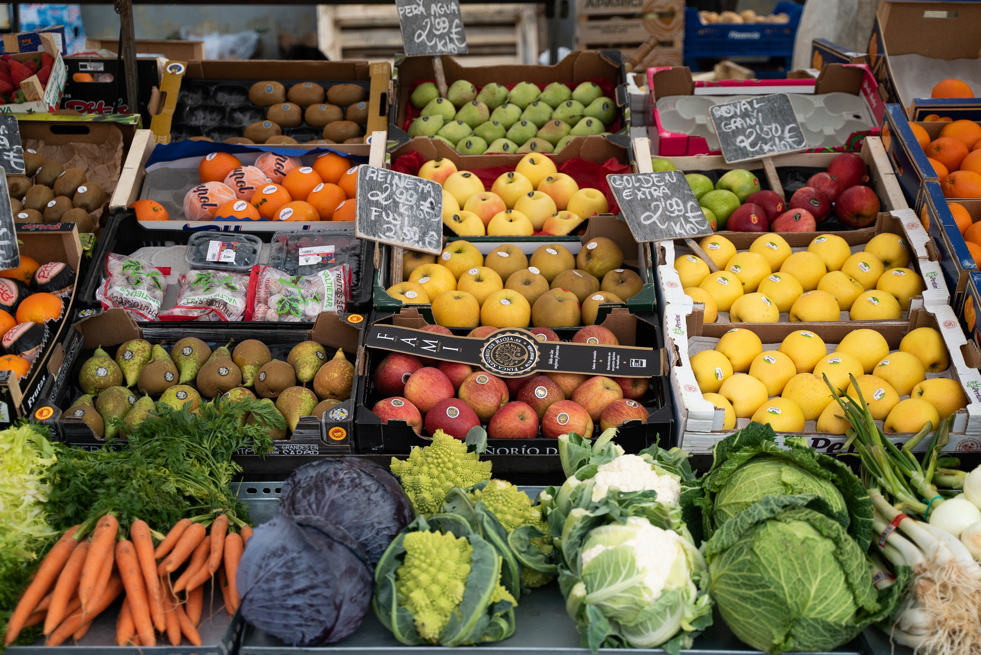 Foto de portada Mercadillo de Aragoneses, Puesto 24: Frutería