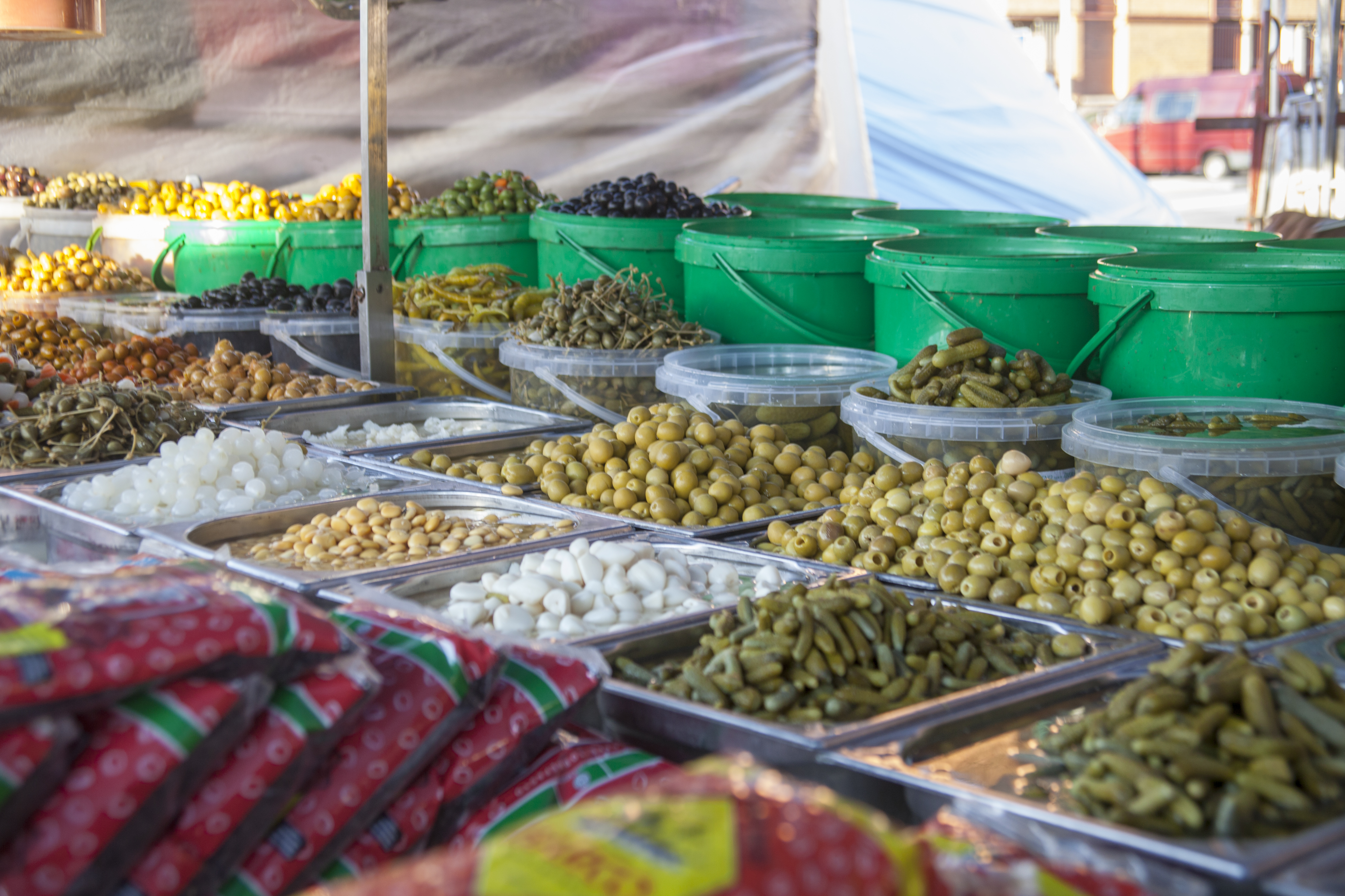 Photo de couverture Marché de Fontarrón, Poste 16 : Pickles et fruits secs