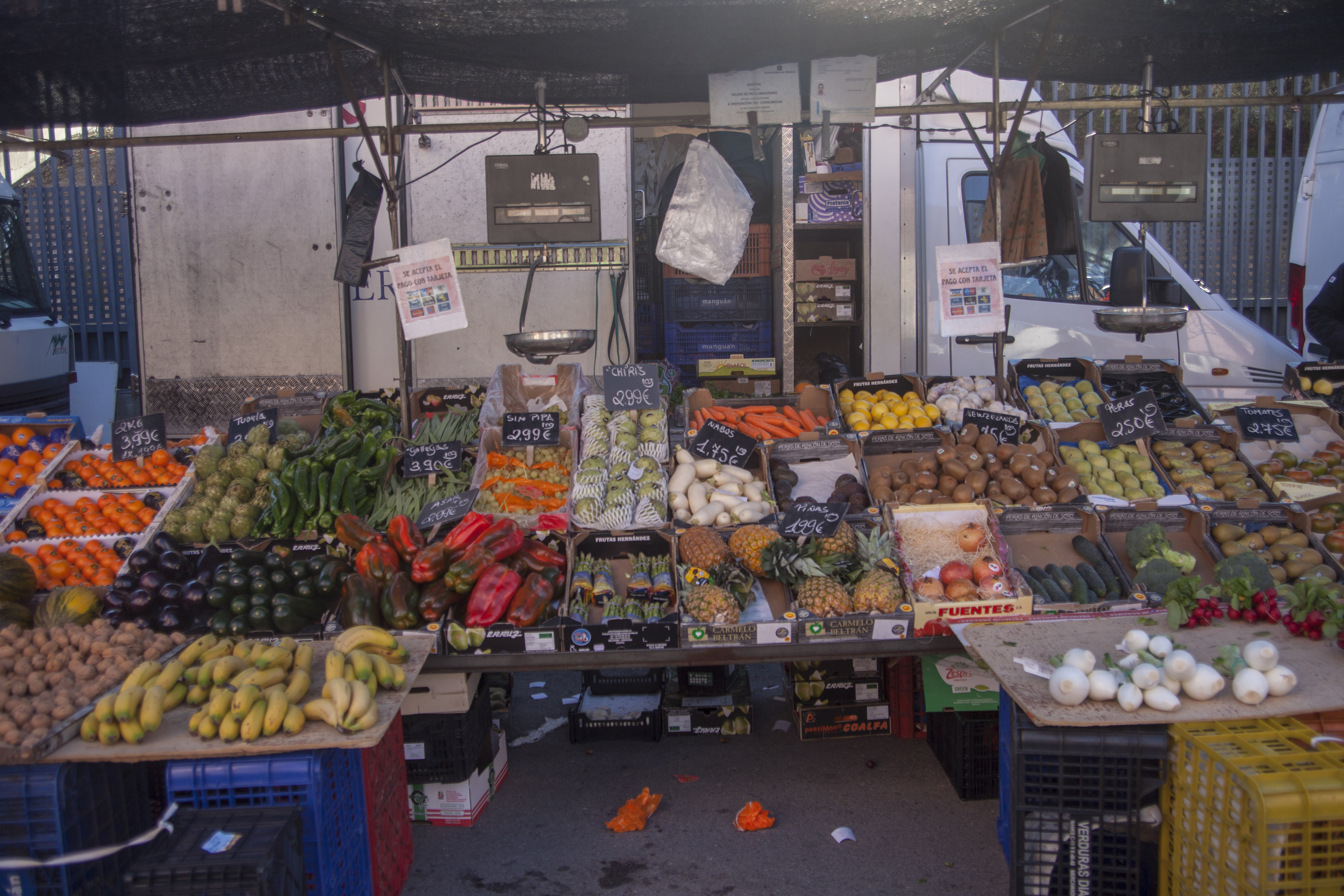 Photo de couverture Marché de Fontarrón, Poste 48 : Fruiterie