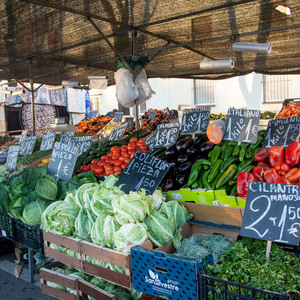 Titelbild Flohmarkt in der Stadt Los Angeles; Post 102: Gemüsehändler