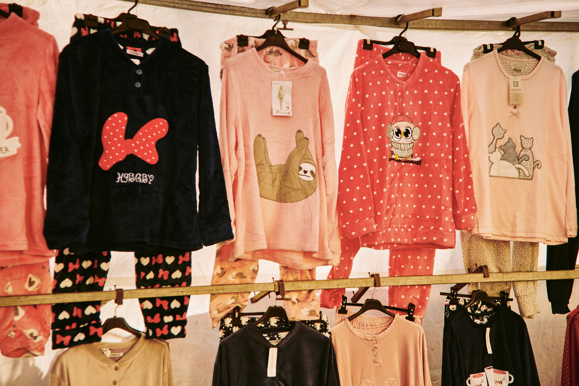 封面照片 Ronda del Sur 市场:Los Merys Fashions