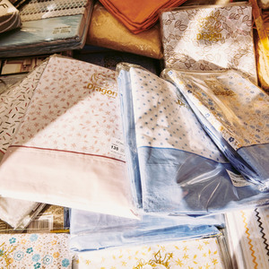 Foto de capa Mercado Ronda del Sur: tecidos e tecidos Cruz