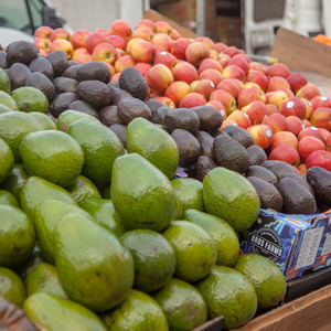 Mercadillo de Villaverde Alto, puesto 22: Frutería