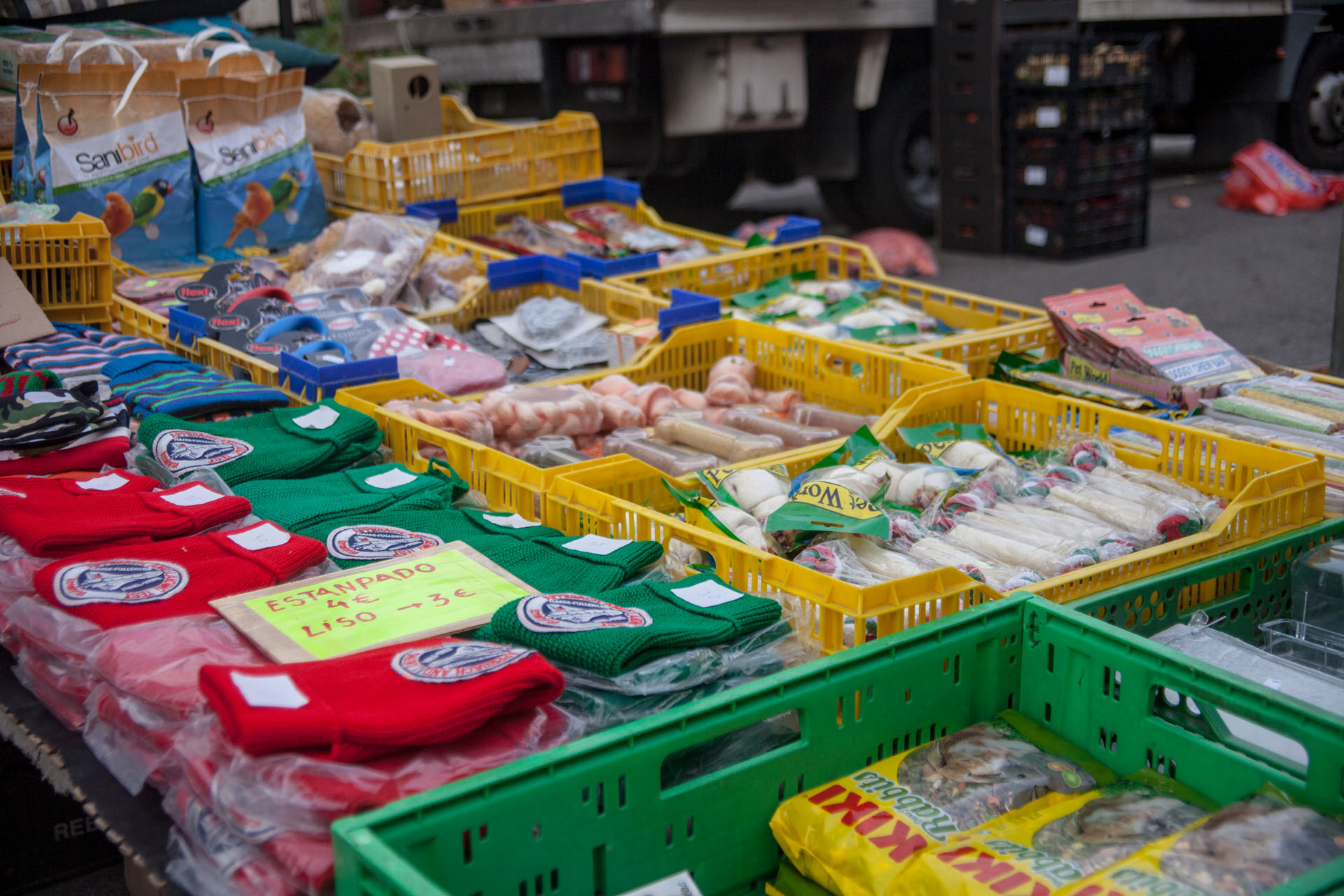 Foto de capa Mercado Villaverde Alto, posição 32: Alimentos para animais de estimação