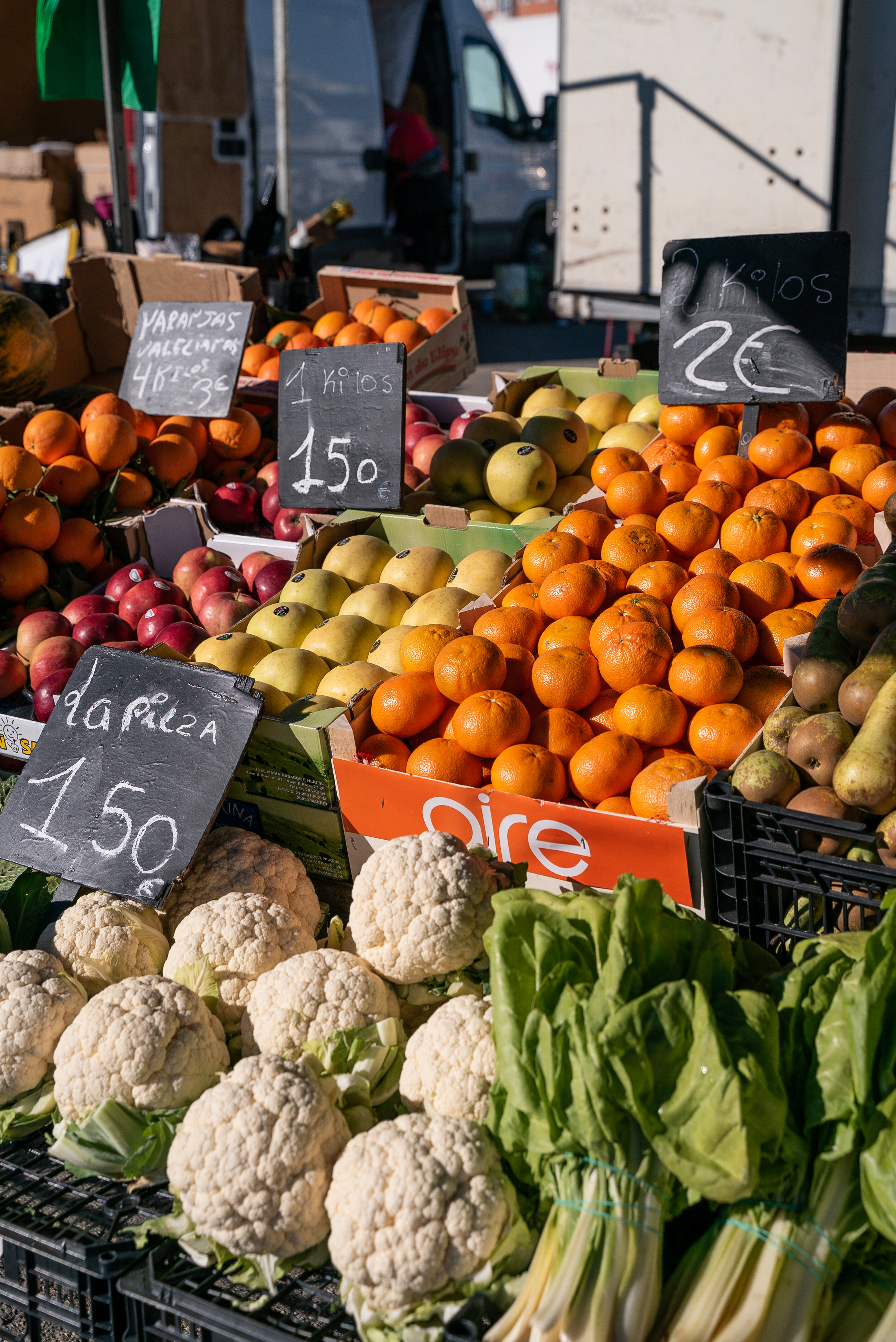 Photo de couverture Poste 74 du marché d'Ayerbe : Juan Ramón Vázquez