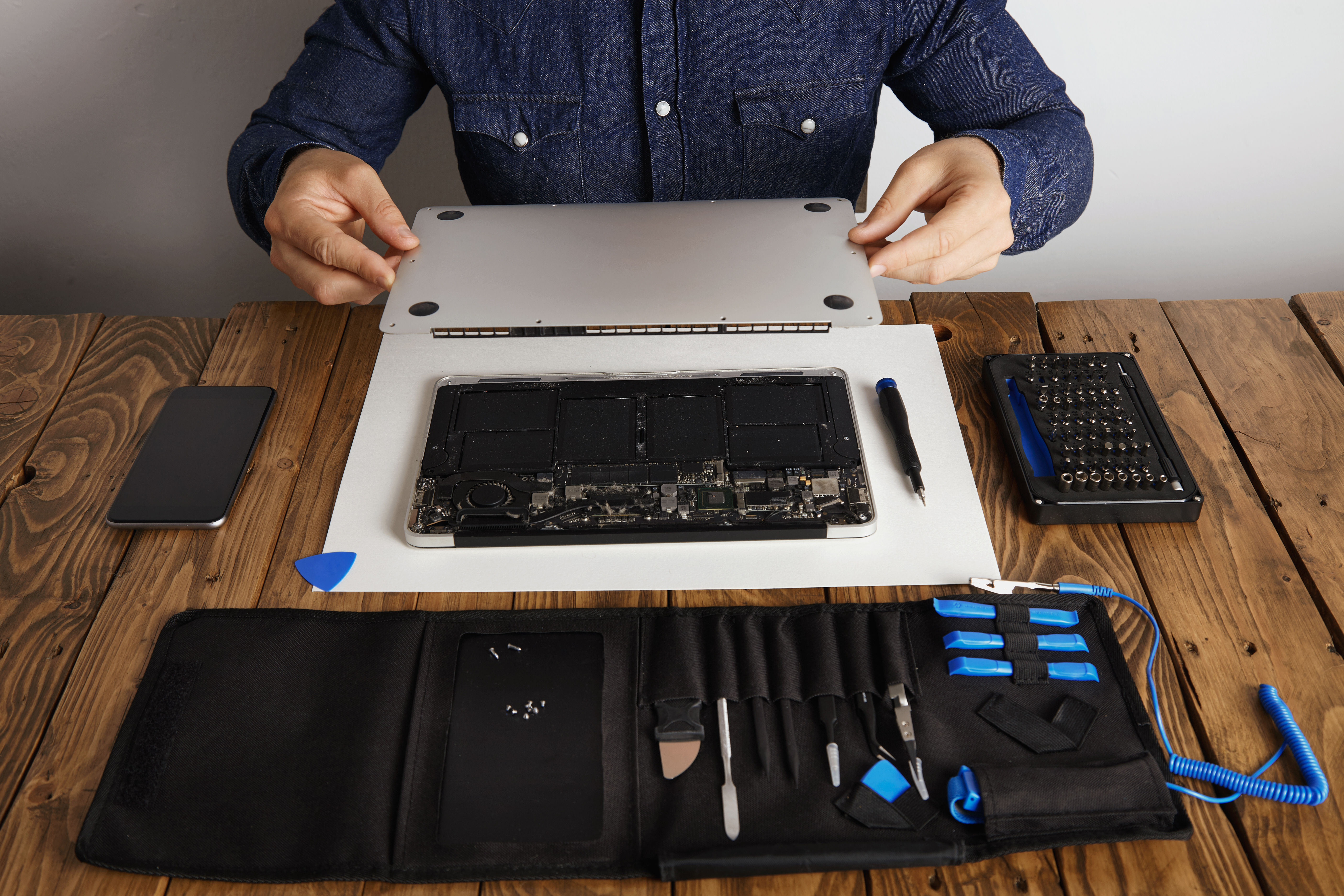 Photo de couverture Asustech | Service technique des produits de la marque Asus, réparation