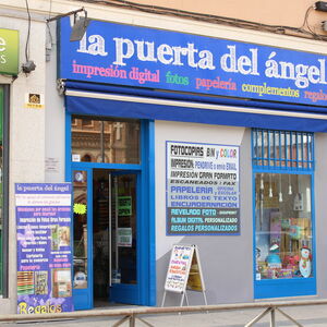 Foto de capa Loja de papelaria e cópia Puerta del Angel