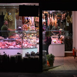 Foto di copertina Longino La macelleria