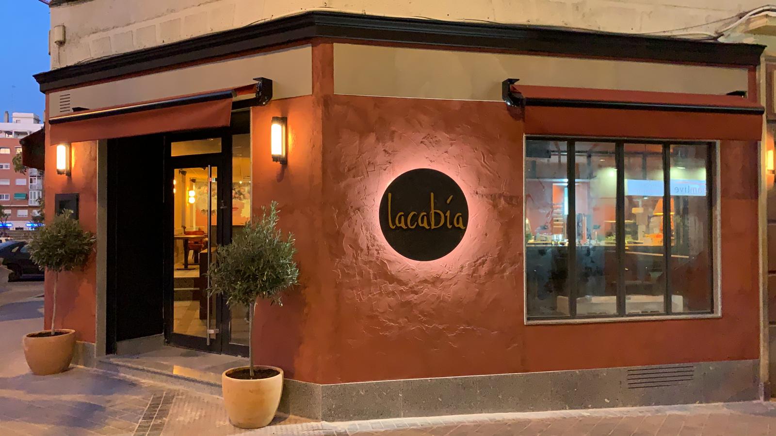 Foto de portada LACABÍA CHAMBERI