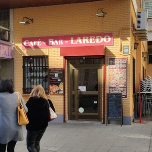 Titelbild bar laredo